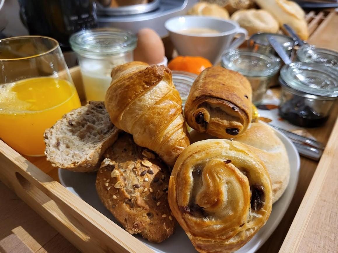 B&B Le Bois De Champia Huy Eksteriør billede